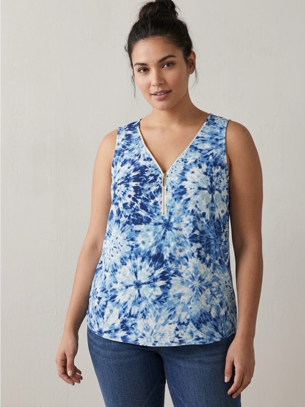 Tacera Blue Tie-Dye Sleeveless Top size medium
